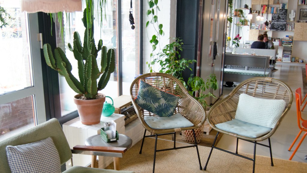 Hotspot Enschede STOET zithoek stoeltjes